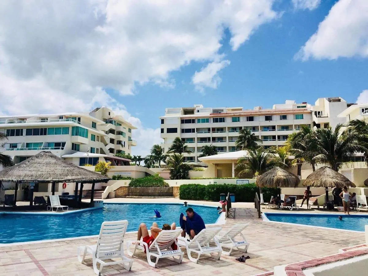 Brisas Apartment Cancun Hotel Zone